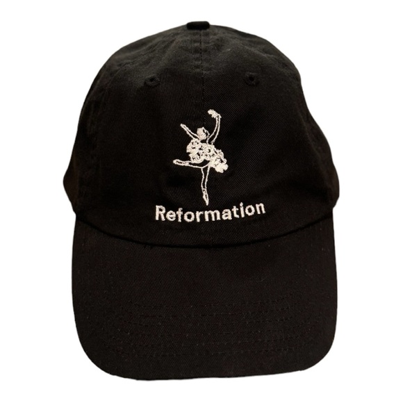 Reformation Accessories - REFORMATION BALLERINA BASEBALL CAP M/L